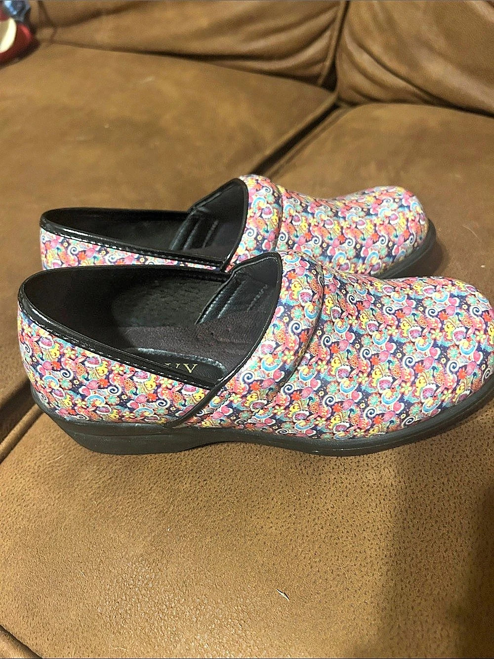 Savvy Brandy Professional Nursing Clog Clogs Pink & Black